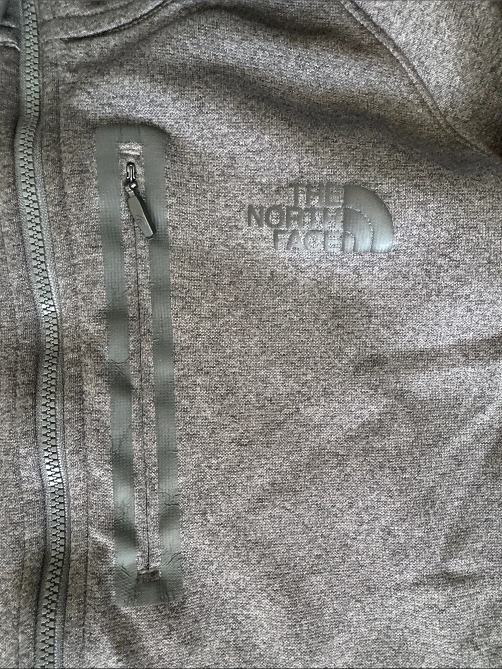 The North Face Men's Quarter-Zip Pullover - Charcoal